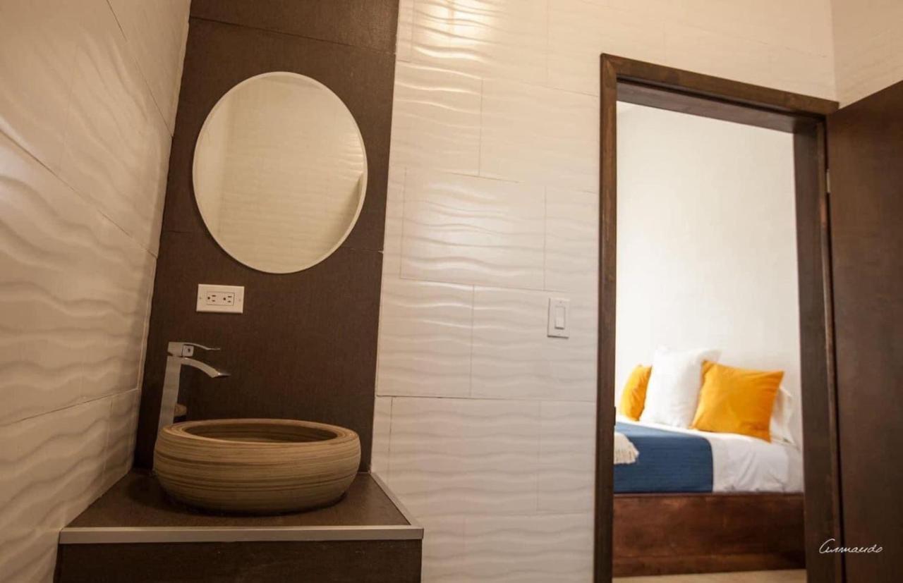 Huella B Hotel Villa de Juarez Bagian luar foto